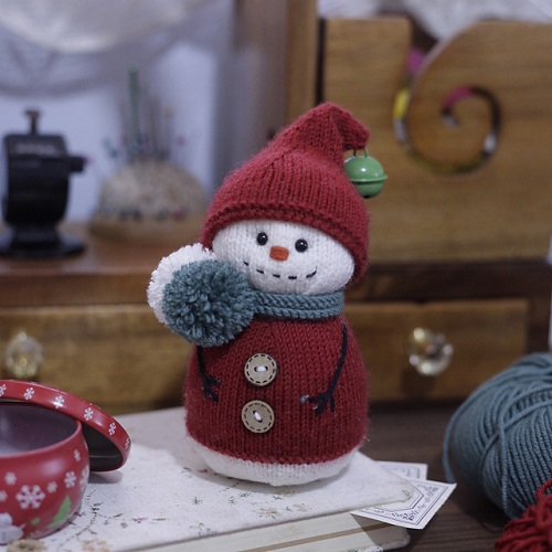 Christmas Doll Free Knitting Patterns 1