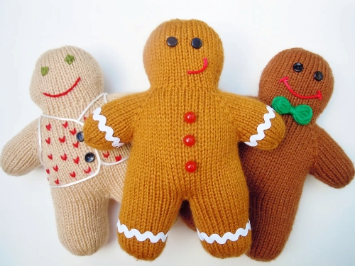 Knitted Gingerbread Dolls