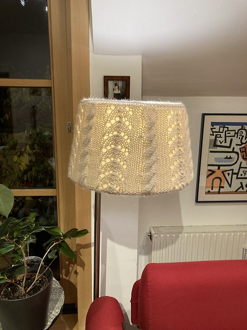 Stunning Lampshade Knitting Ideas 3