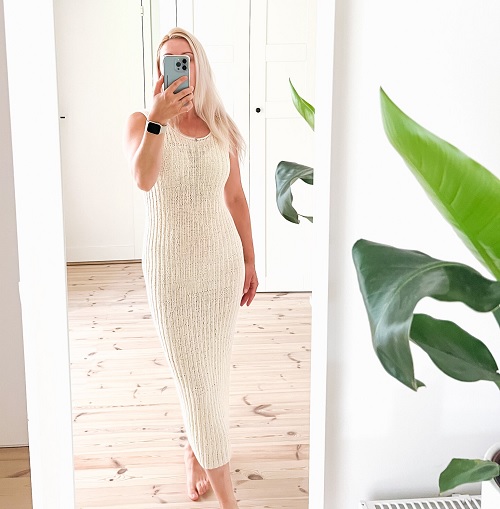 knitted ribbed dress