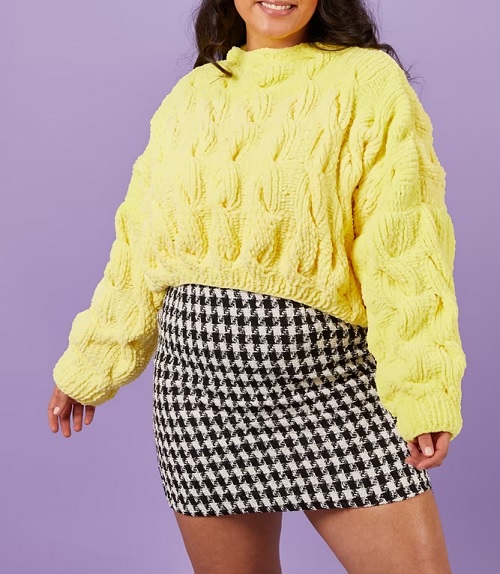 Knitted yellow Jumper
