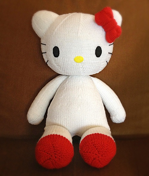 Hello Kitty plush toy pattern