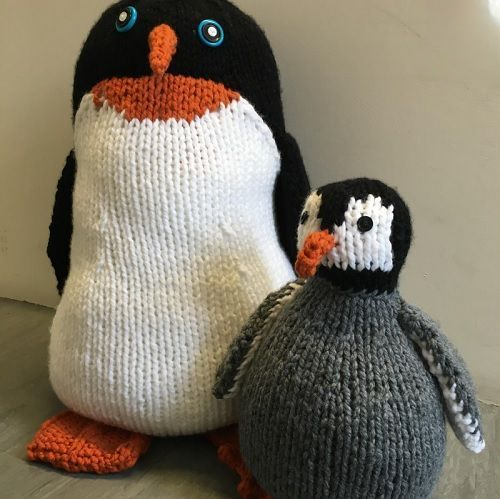 Knitted group of penguins free patterns 2