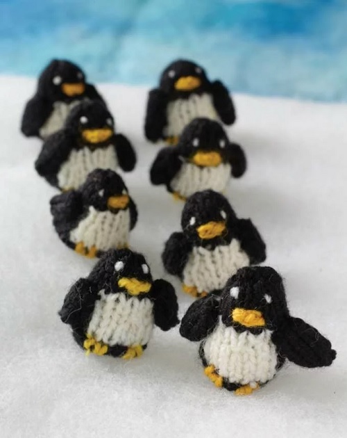 Knitted group of penguins free patterns 8