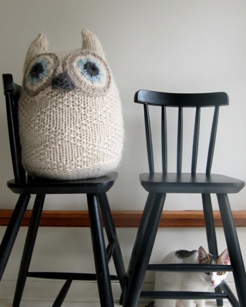 Knitted owl pillow free patterns 1