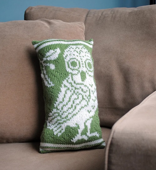 Knitted owl pillow free patterns 2
