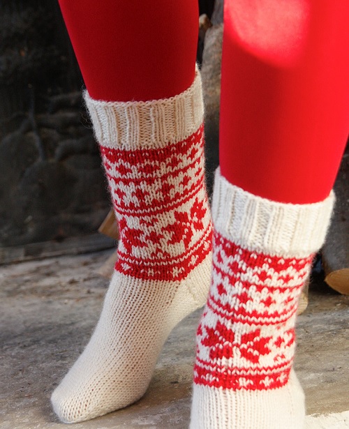 Knitted socks with Nordic pattern