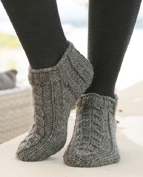 short Socks with cables