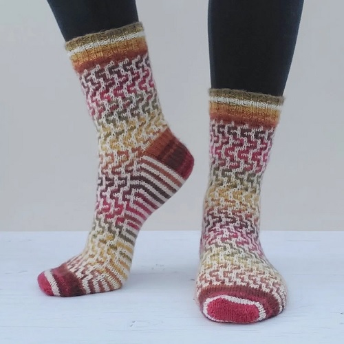 Easy Mosaic Socks