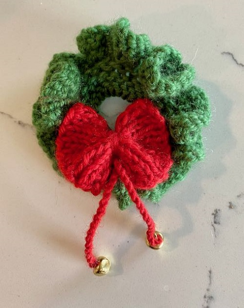 inspiring Knitted scrunchies 1