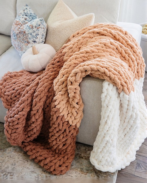 Knitted chunky blanket 1