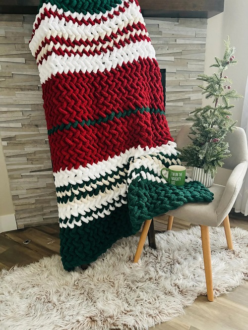 Knitted chunky blanket 4