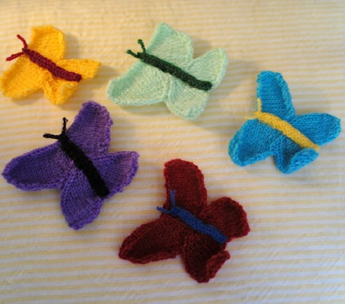 knitted-butterfly-motif-tutorial