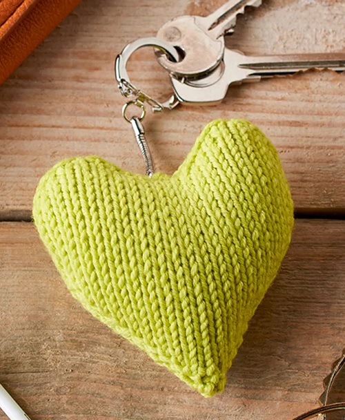 knitted-heart-pattern