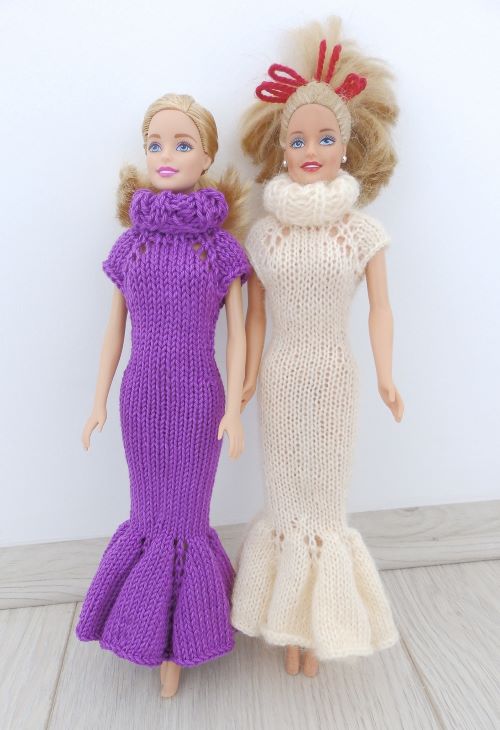 Knitted barbie outfit 11