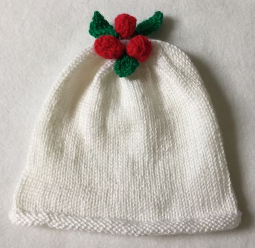 knitted Berry baby hat 5