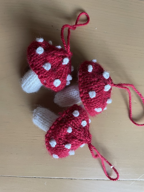 knitted Toadstool mushroom 2