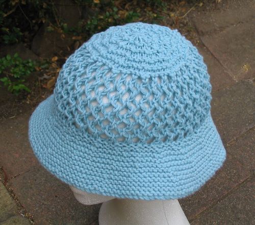 knitted sun hat 1
