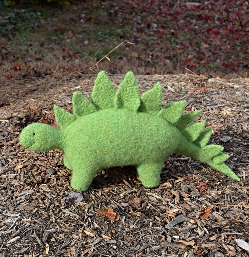 Knitted easy dinosaur 3