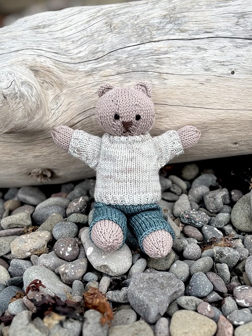 Knitted Tiny Toys 9