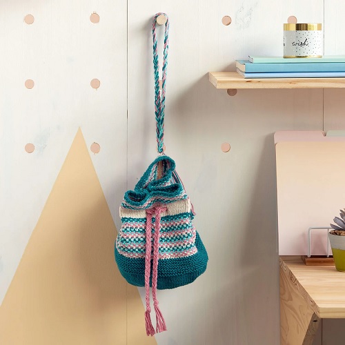 Free Woven Look Knit Bucket Bag Pattern
