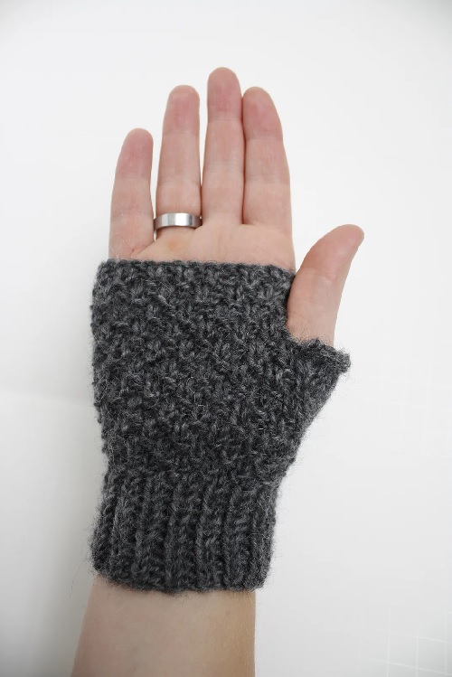 One skein fingerless mitts knitting patterns 
