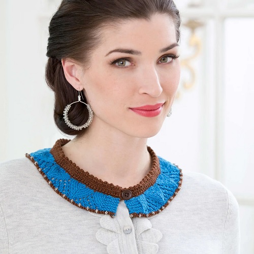 Lacy Knit Collar