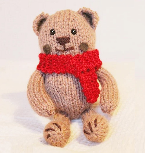 knitted mini trauma teddy 7