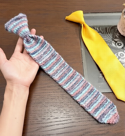 Knitting Tie
