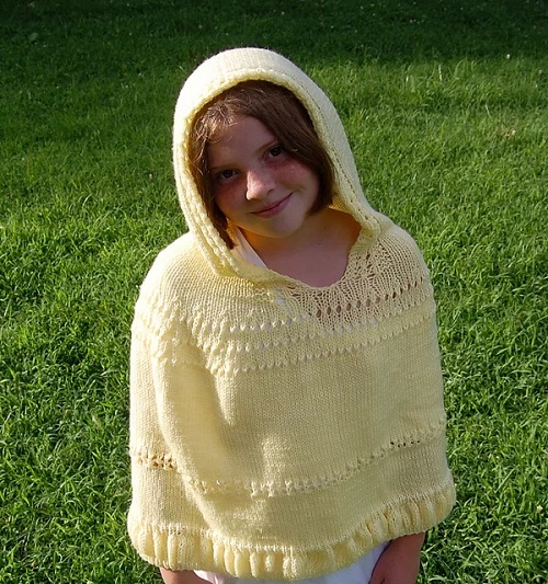 Mariana Hooded Capelet