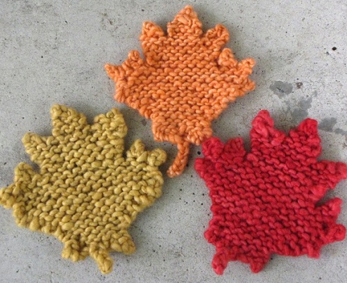 Knitted Fall Leaves Free Patterns 1