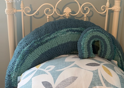 Knitted Rainbow Pillow Patterns 2