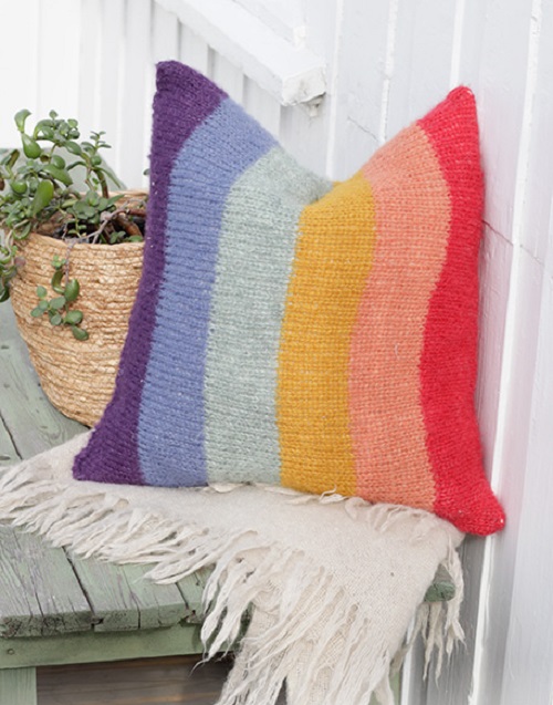 Knitted Rainbow Pillow Patterns 3