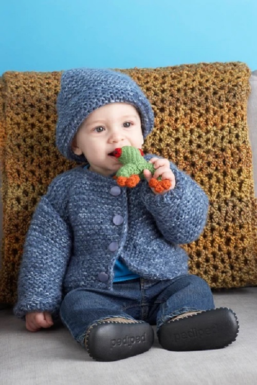 Knitting baby cardigan 2