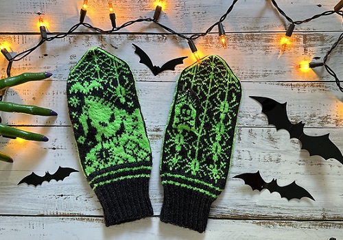 knitting Mittens 4