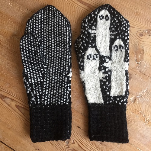 knitting Halloween Mittens free pattern 2