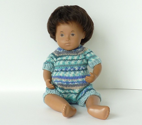 Knitted Sasha Doll Clothes Patterns 1