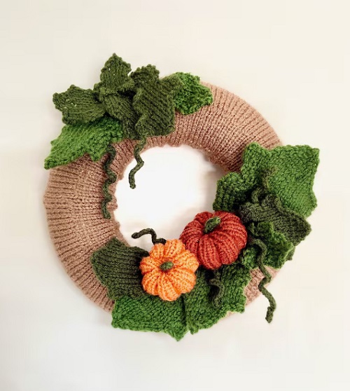 Knitted Wreath free pattern 2