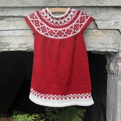Knitted Christmas Dress 1