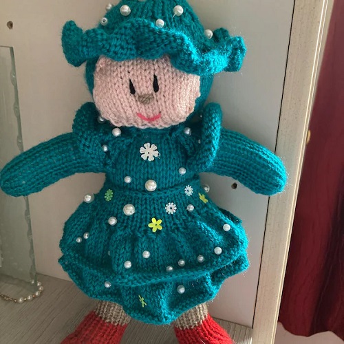 Knitted Christmas Doll 