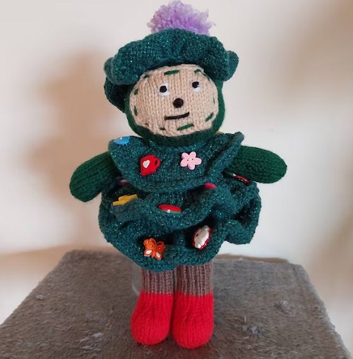 Knitted Christmas Doll 2 