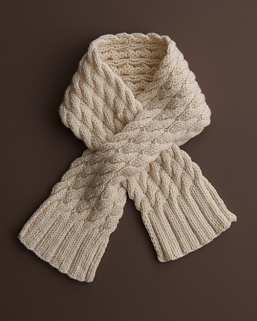 Knitting Milky White Cables Scarf 3