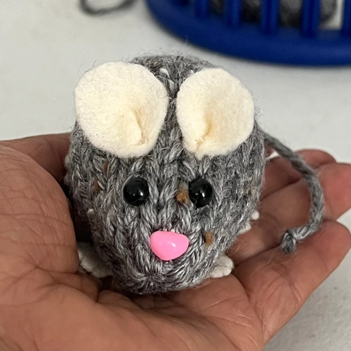 Tiny Toy Knitting Patterns 4