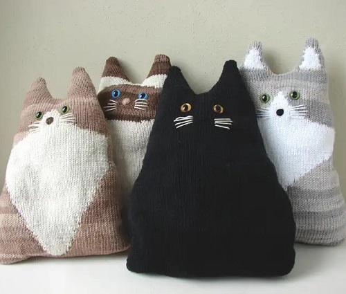 Knitted Cat Pillow Free Patterns 2
