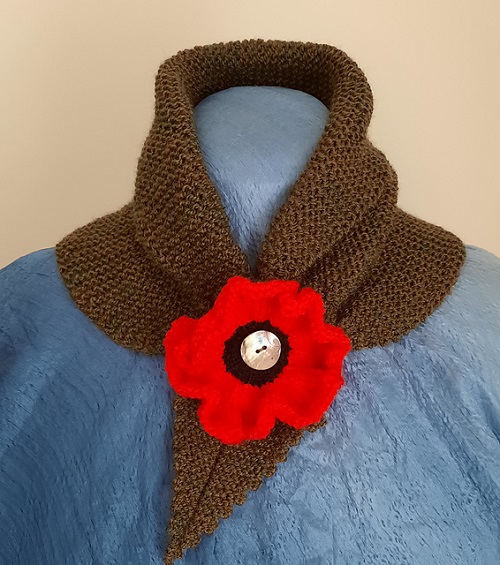Knitted flower free Pattern 3