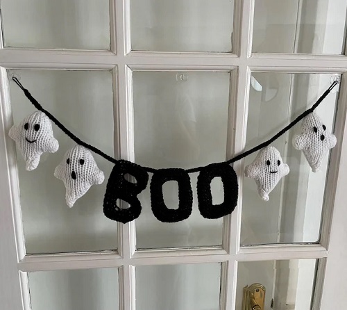 knitting garland Pattern 3