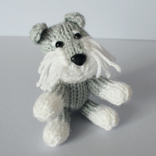 Knitting Dog free Pattern